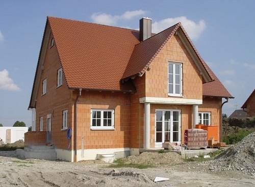 Установка крыши дома