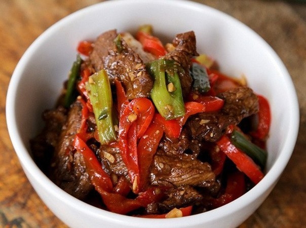 Вкуснейшая говядина в соевом соусе
