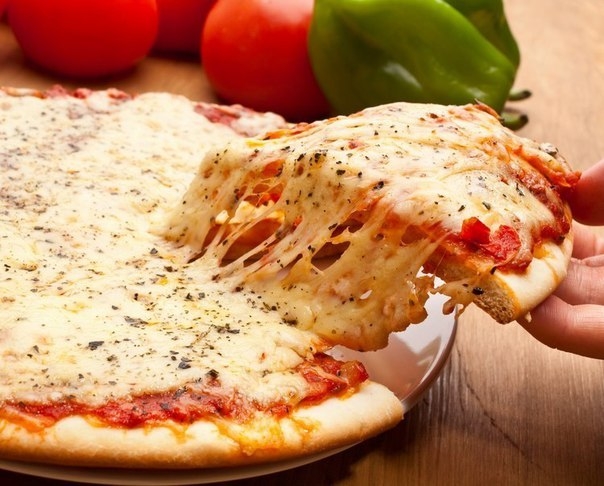 Пицца а-ля пепперони с двойным сыром