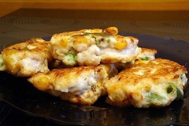 •Куриные оладьи с кукурузой и фасолью• •Куриные оладьи с кукурузой и фасолью•
