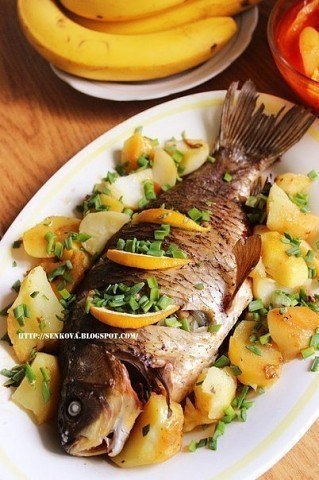Запеченный карп с грибами. Запеченный карп с грибами.