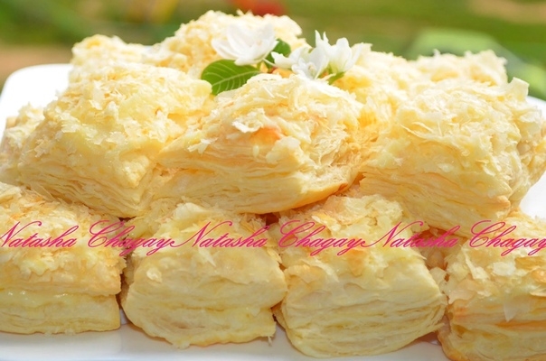 Пирожные из слоеного теста (простой и вкусный рецепт!)