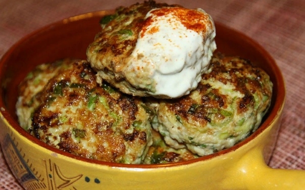 Кабачковые котлеты с фаршем Кабачковые котлеты с фаршем