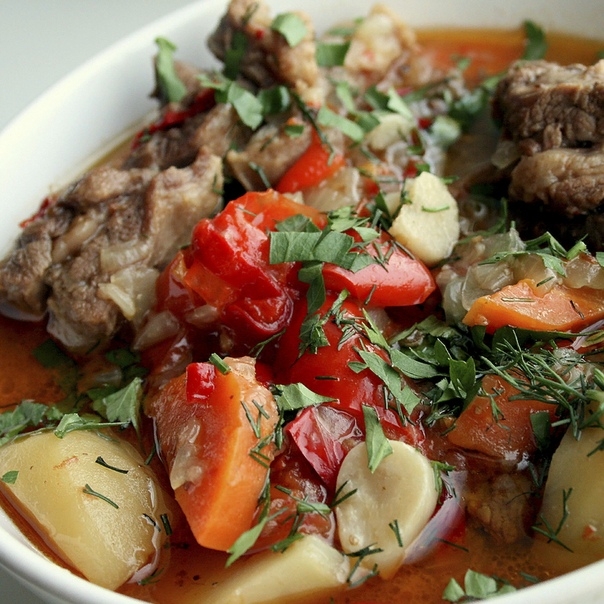 Хашлама из говядины с картофелем.