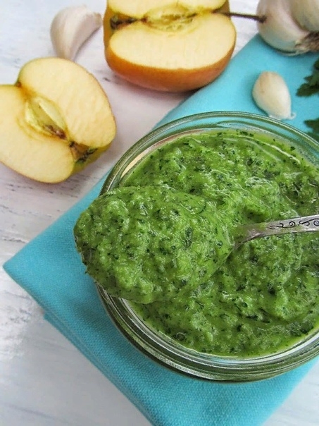 ПОТРЯСАЮЩЕ ВКУСНЫЙ СОУС ИЗ ПЕТРУШКИ, ЧЕСНОКА И ЯБЛОКА ПОТРЯСАЮЩЕ ВКУСНЫЙ СОУС ИЗ ПЕТРУШКИ, ЧЕСНОКА И ЯБЛОКА