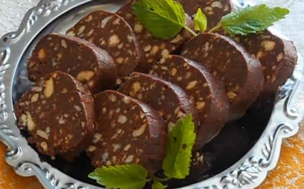 Шоколадная колбаса со сгущенкой