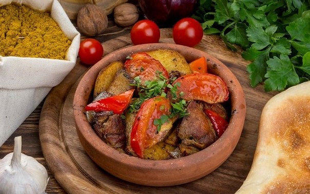 Оджахури, грузинское блюдо для сытного семейного обеда