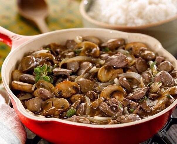 Куриные сердечки на сковороде Куриные сердечки на сковороде