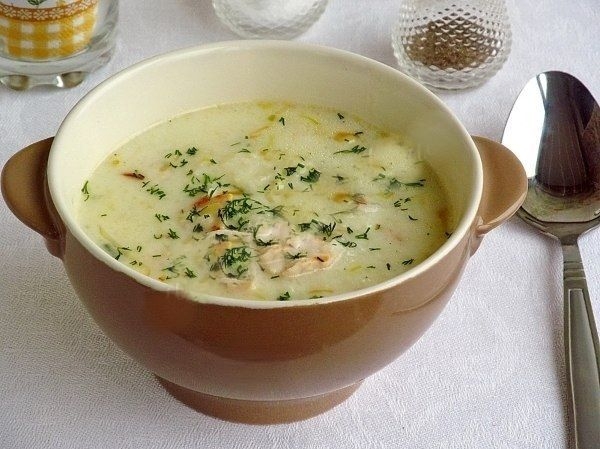 Английский куриный суп с плавленым сыром. Английский куриный суп с плавленым сыром.