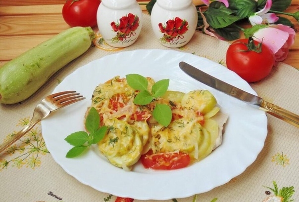 Запеканка с курицей и кабачками