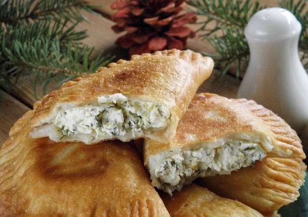Манзари (пирожки с творогом и зеленью) Манзари (пирожки с творогом и зеленью)