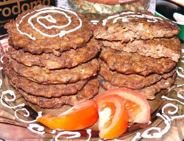 Печёночные котлеты с манкой,получаются мягкими, нежными и очень вкусными!