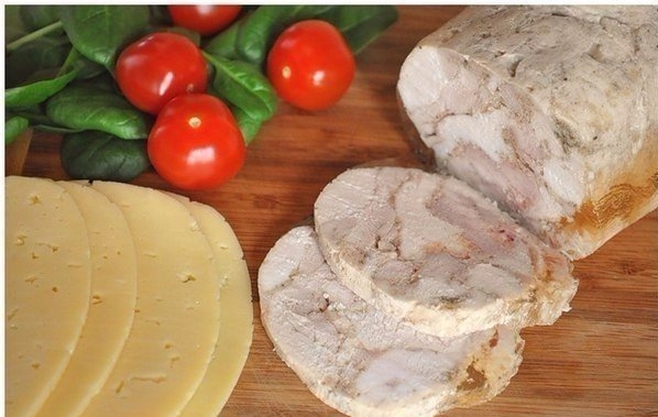 ВЫСОКОБЕЛКОВЫЙ КУРИНЫЙ РУЛЕТ - отличная замена колбасе!