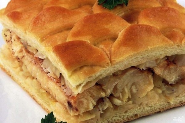 Попробуйте приготовить пирог со щукой - одно из традиционных блюд русского застолья. Вам обязательно понравится. Простой рецепт пирога со щукой осилит даже неопытный кулинар, так что - дерзайте!