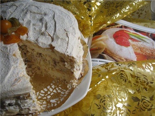 МЕРЕНГОВЫЙ ТОРТ-ДЕСЕРТ "ТРОПИЧЕСКИЙ" (TROPICAL MERINGUE)
