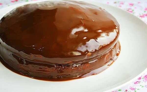 Торт из варенья и кефира
