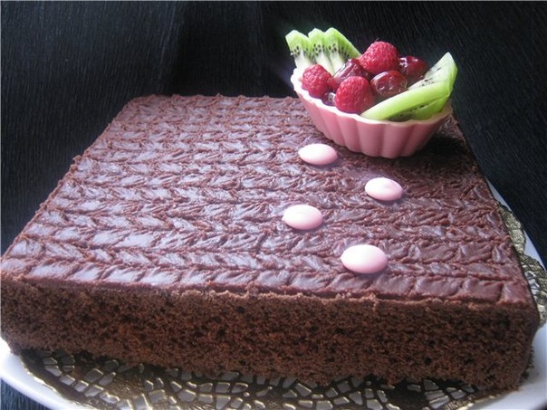 ШОКОЛАДНЫЙ ПИРОГ С ГЛАЗУРЬЮ (FAMILY CHOCOLATE CAKE)