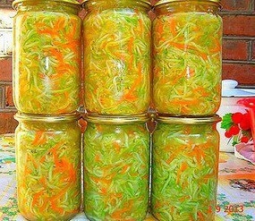 Кабачки по-корейски очень вкусная заготовка на зиму. Особый вкус морковки придает глютамат натрия бе