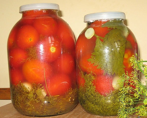 Бочковые помидоры в банках (на зиму).
