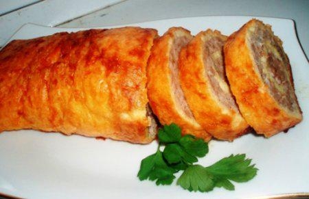 Яично-мясной рулет