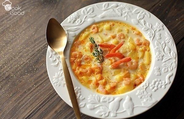 Суп с креветками и сливочным сыром