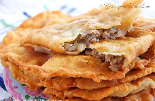Вкусные чебуреки на кефире