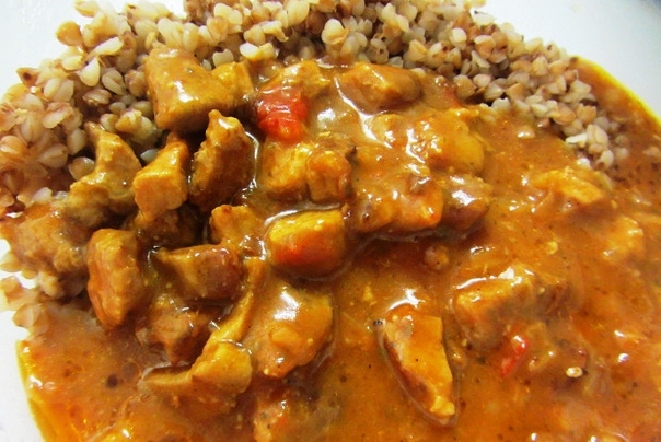 Мясной гуляш по‑домашнему Мясной гуляш по‑домашнему