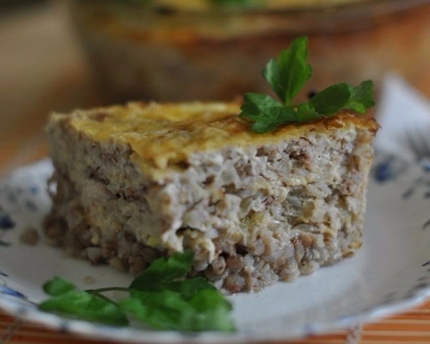 Гречневая запеканка с курицей: сбалансированный обед! Гречневая запеканка с курицей: сбалансированный обед!