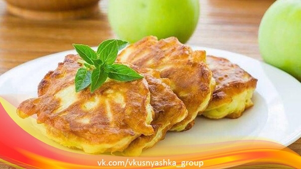 Овсяные оладьи с яблоком
