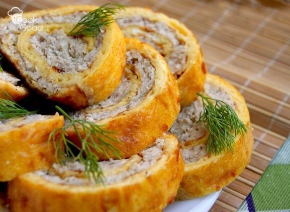 Рулет из куриного фарша Рулет из куриного фарша