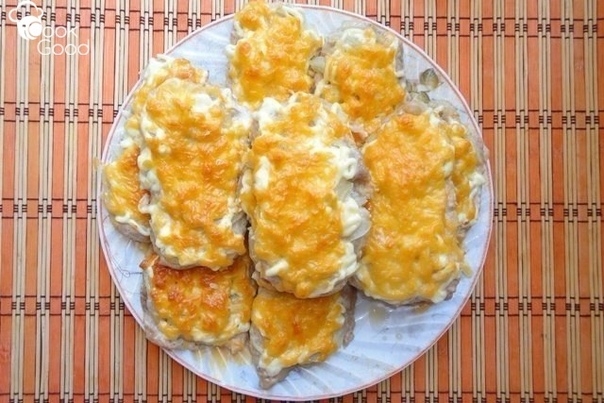 Мясо по-французски, приготовленное в духовке