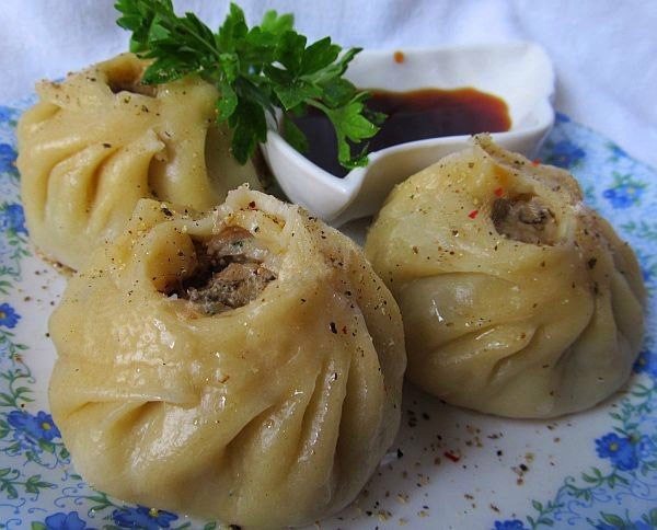 Позы(буузы) &ndash; блюдо национальной бурятской кухни.