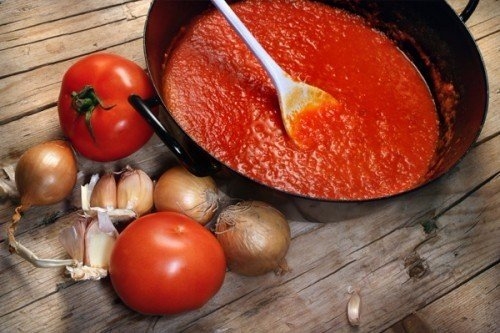 Томатный соус - нестареющая кулинарная классика