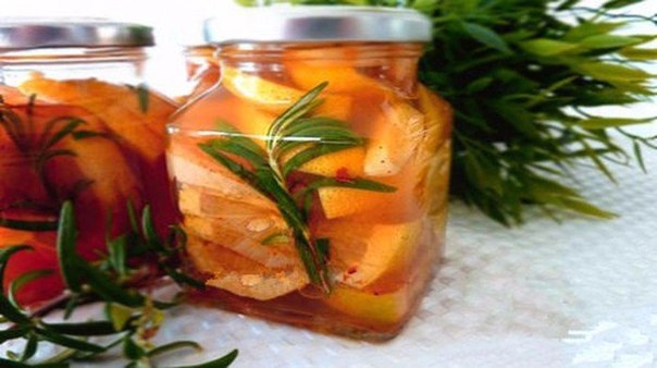 Это что-то неземное и удивительно вкусное - маринованный лимон