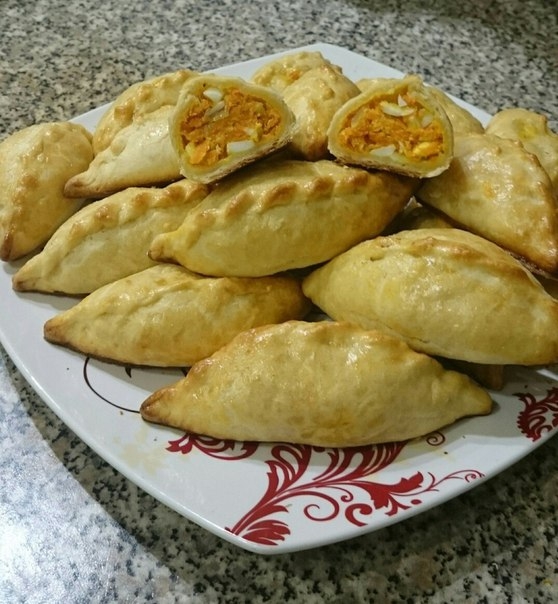 ПИРОЖКИ С КУРИЦЕЙ И ЯЙЦОМ ПИРОЖКИ С КУРИЦЕЙ И ЯЙЦОМ