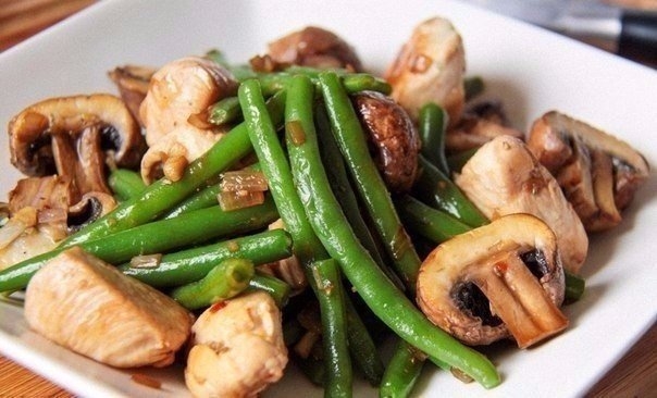 Фасоль с грибами и курочкой Фасоль с грибами и курочкой