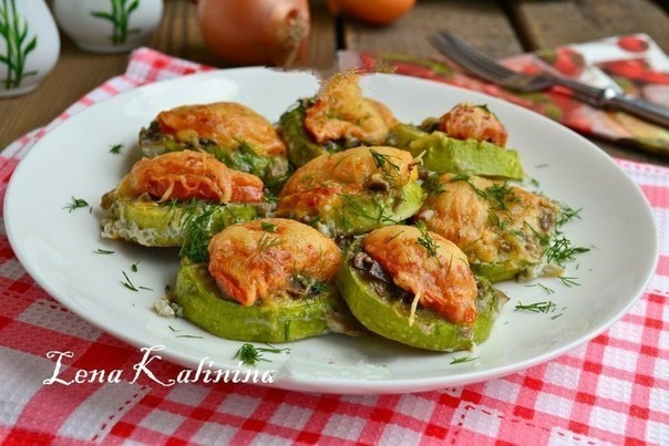 Рецепт кабачков с шампиньонами.