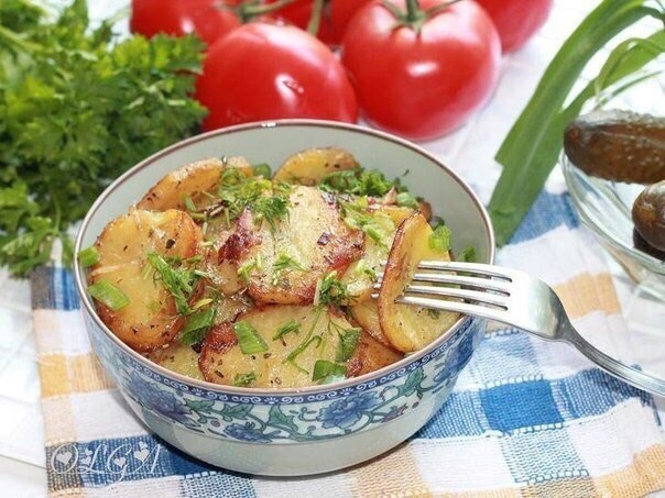 КАРТОФЕЛЬ ТУШЁНЫЙ С ЛУКОМ ПО УЗБЕКСКИ