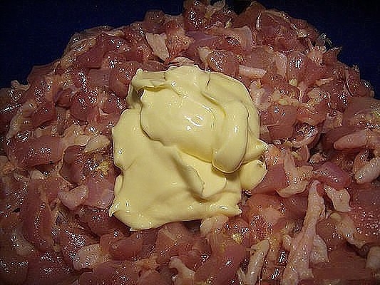 Колбаса куриная домашняя быстрого приготовления.