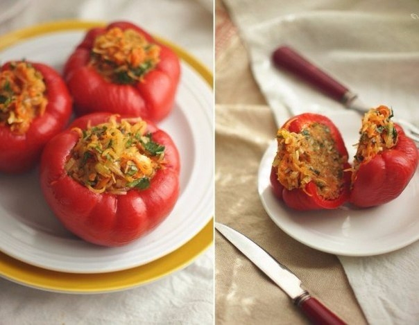 Гогошары по-молдавски (фаршированный перец с овощами) Гогошары по-молдавски (фаршированный перец с овощами)