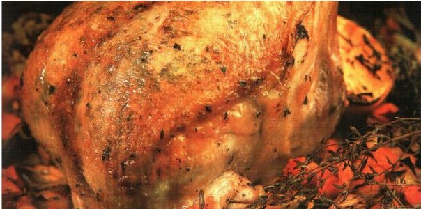 Запеченная курица с травами и морковью с кардамоном