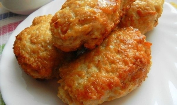 Супер пышные котлетки из куриного фарша с овсяными хлопьями Супер пышные котлетки из куриного фарша с овсяными хлопьями
