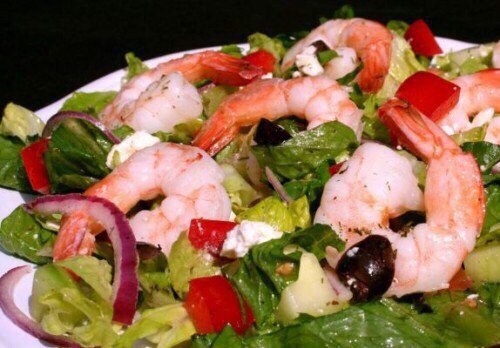 Простые салаты с брынзой: готовим вкусно и быстро! Простые салаты с брынзой: готовим вкусно и быстро!