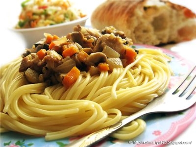 Курица с овощами в сырном соусе
