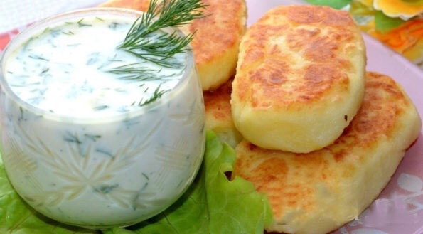 Картофельные котлеты с брынзой Картофельные котлеты с брынзой