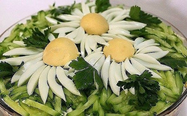 Салат "Ромашки" Салат "Ромашки"