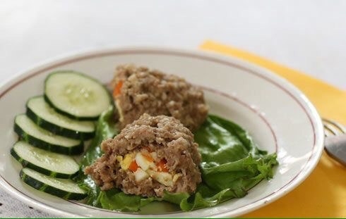 Мясные зразы с яйцом и морковью на пару Мясные зразы с яйцом и морковью на пару