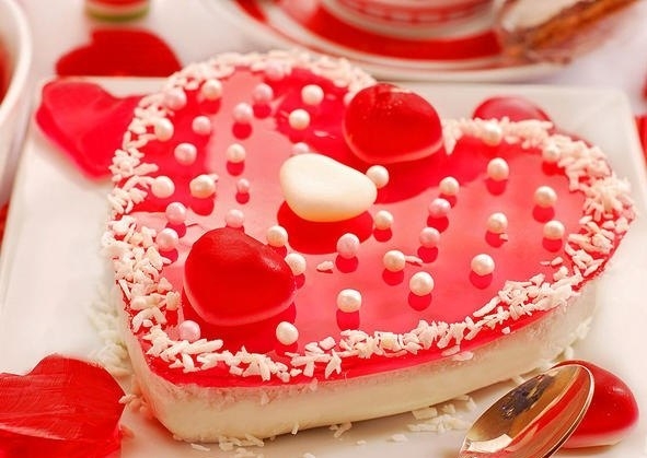 Рецепт желейного пирога на День святого Валентина.