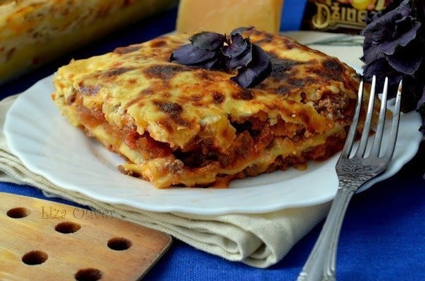 Лазанья с телятиной и сыром Джюгас
