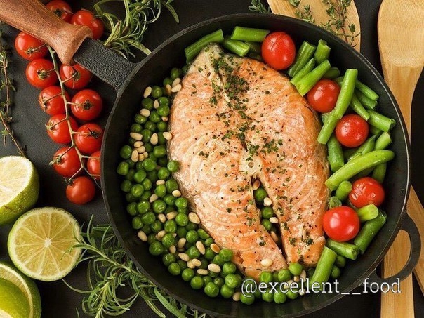 Рыба с гарниром из стручковой фасоли